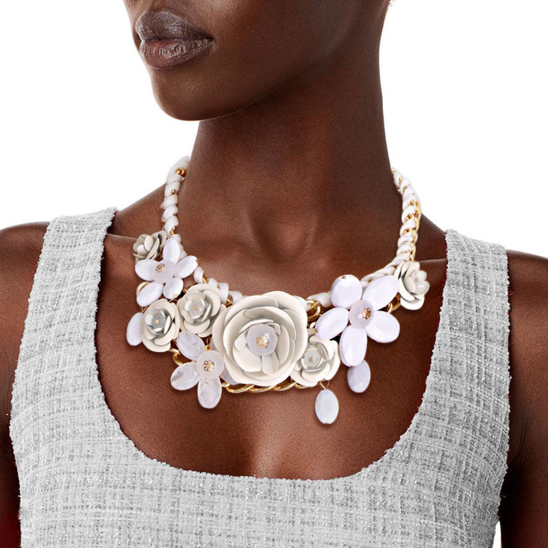 Cream Rose Chunky Collar Gold Necklace